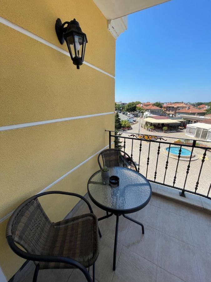 Chernomorets Apartment Eksteriør bilde